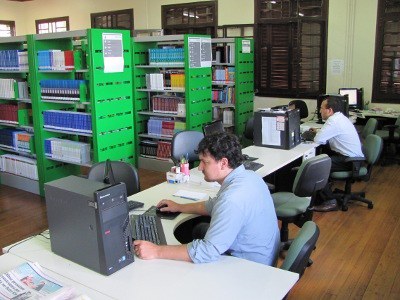 02-03-2012 - Biblioteca.jpg