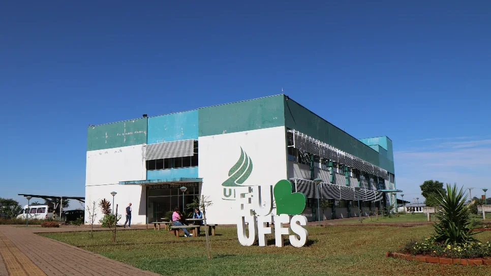 Campus Erechim: alterações nos horários de ônibus, RU e Cantina de 6 a 17 de março