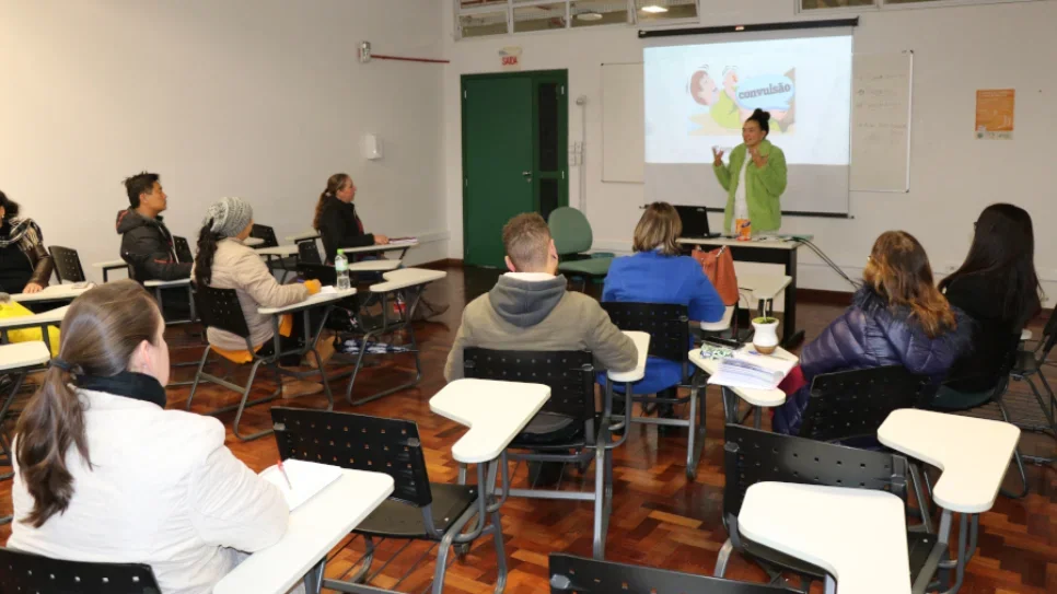 Campus Erechim oferta curso de primeiros socorros para servidores e terceirizados