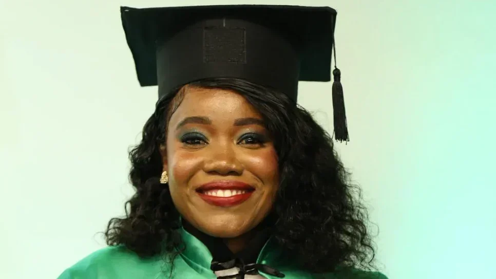 Dia Mundial da Educação: UFFS celebra formatura da primeira haitiana e primeira indígena em Realeza