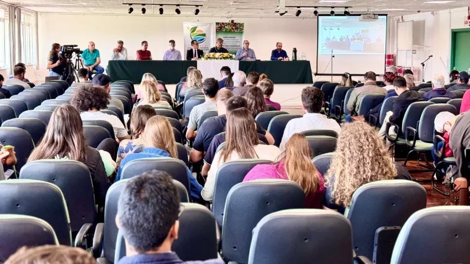 Docente da UFFS integra subcomissão que elabora PL para regular uso de agrotóxicos no RS