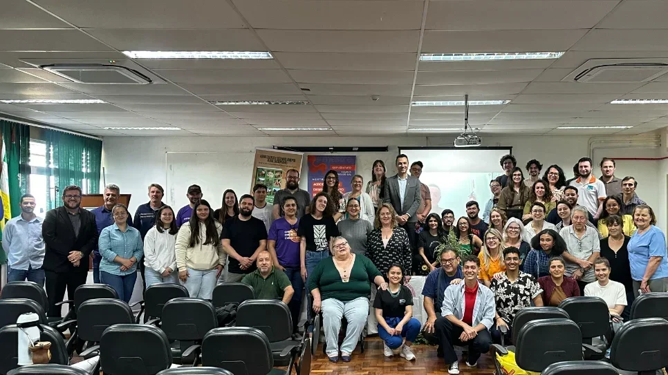 PPGADR realiza aula inaugural da turma 2025 e lançamento de livro do programa