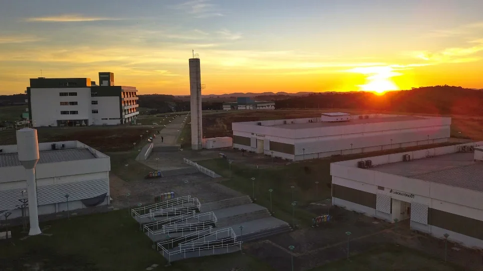 Editora lança terceiro volume da Coleção 15 Anos UFFS