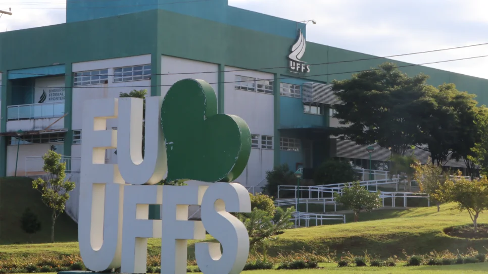 UFFS integra redes nacionais para impulsionar internacionalização da pós-graduação